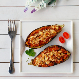 receta simple y sencilla Berenjenas  rellenas de verdura y soja texturizada