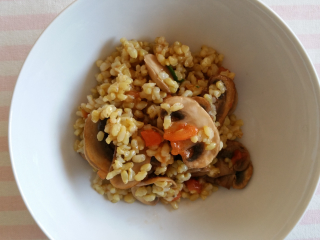 receta simple y sencilla  Arroz con champiñones y cherrys