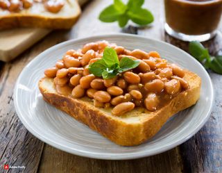 receta simple y sencilla Tostada de Baked Beans