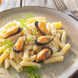 receta simple y sencilla  Macarrones con mejillones e hinojo