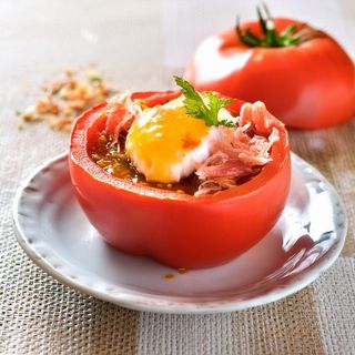 receta simple y sencilla  Tomates rellenos de salmorejo